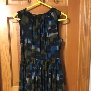 Balloon bottom dress